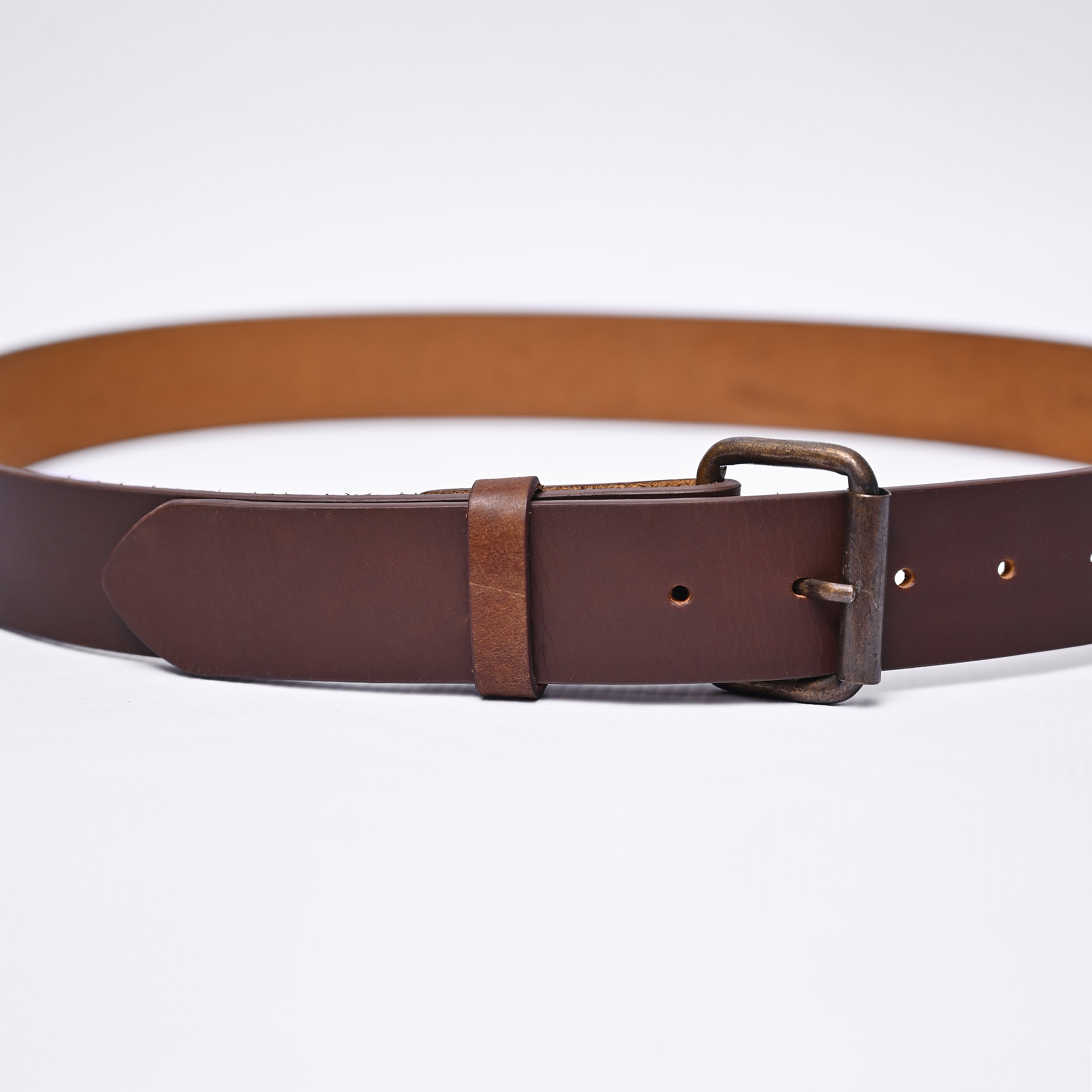 Handcrafted Full Grain Leather Belt – Vintage Brown