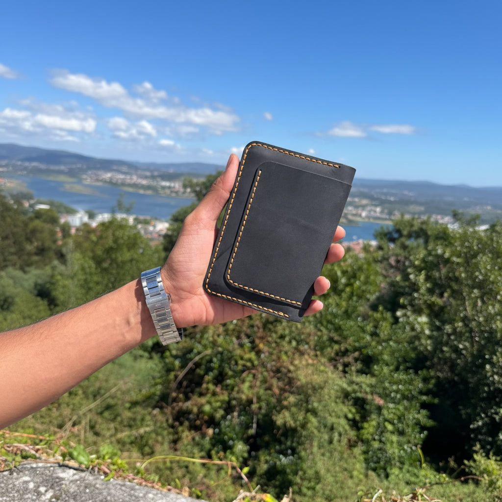 Douro Leather Heritage Passport Holder Id wallet– Hand-Stitched Crazy Horse Leather
