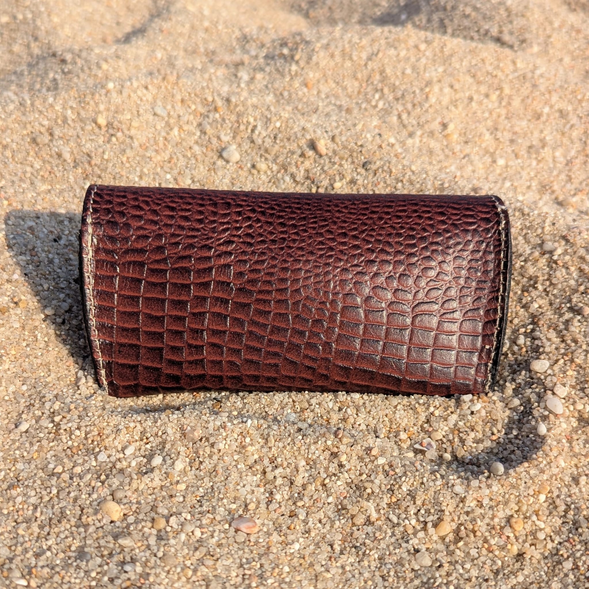Handcrafted Crocodile Embossed Leather Glasses Case – Vintage Brown Eyewear Holder