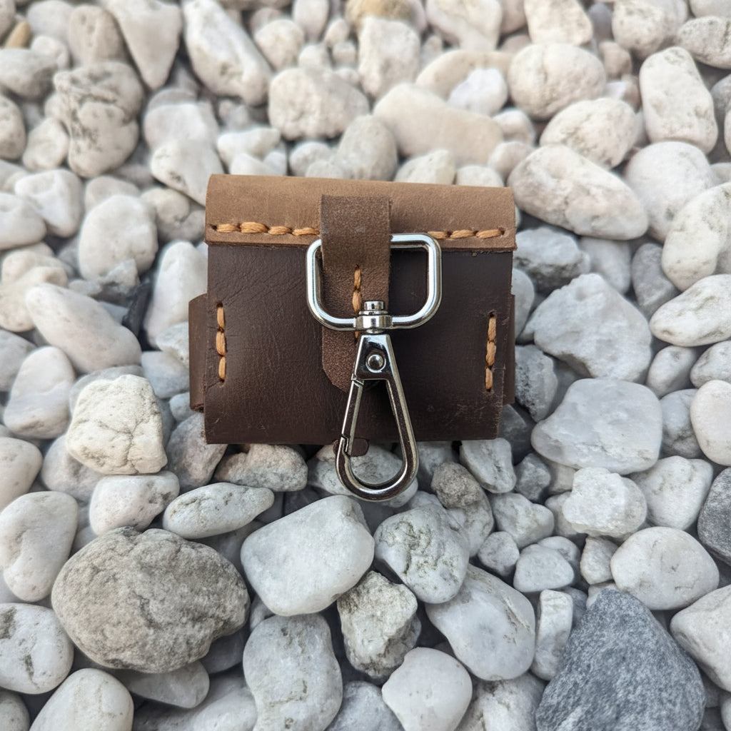 Handmade Leather AirPods Gen 4 Pouch | Bolsa elm Courol Genuine