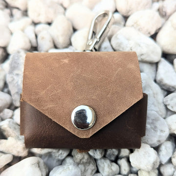 Handmade Leather AirPods Gen 4 Pouch | Bolsa elm Courol Genuine