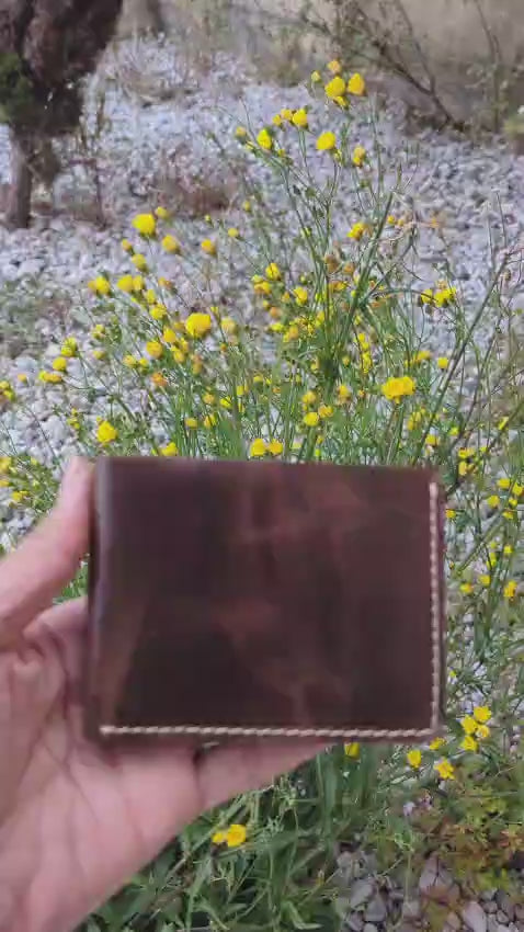 Vintage Brown Leather Bifold Wallet