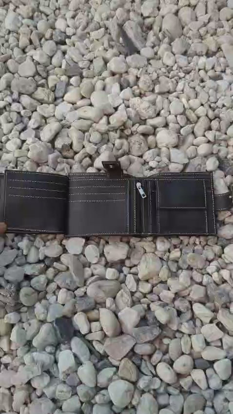 Nomad Vault Leather Wallet