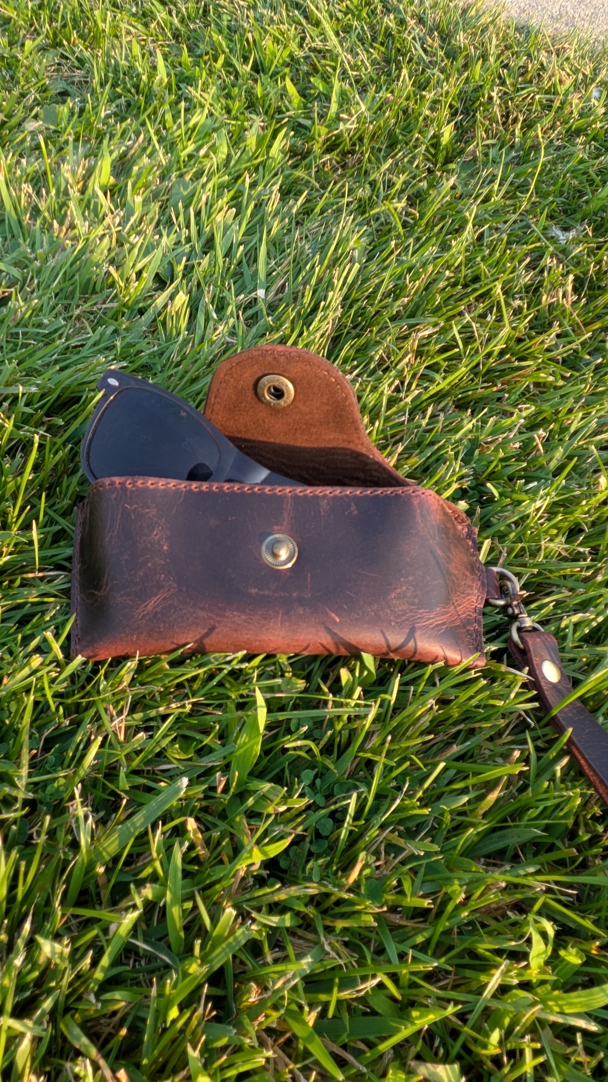 Douro Leather | Full Grain Leather Glasses Pouch with Wristlet strap.