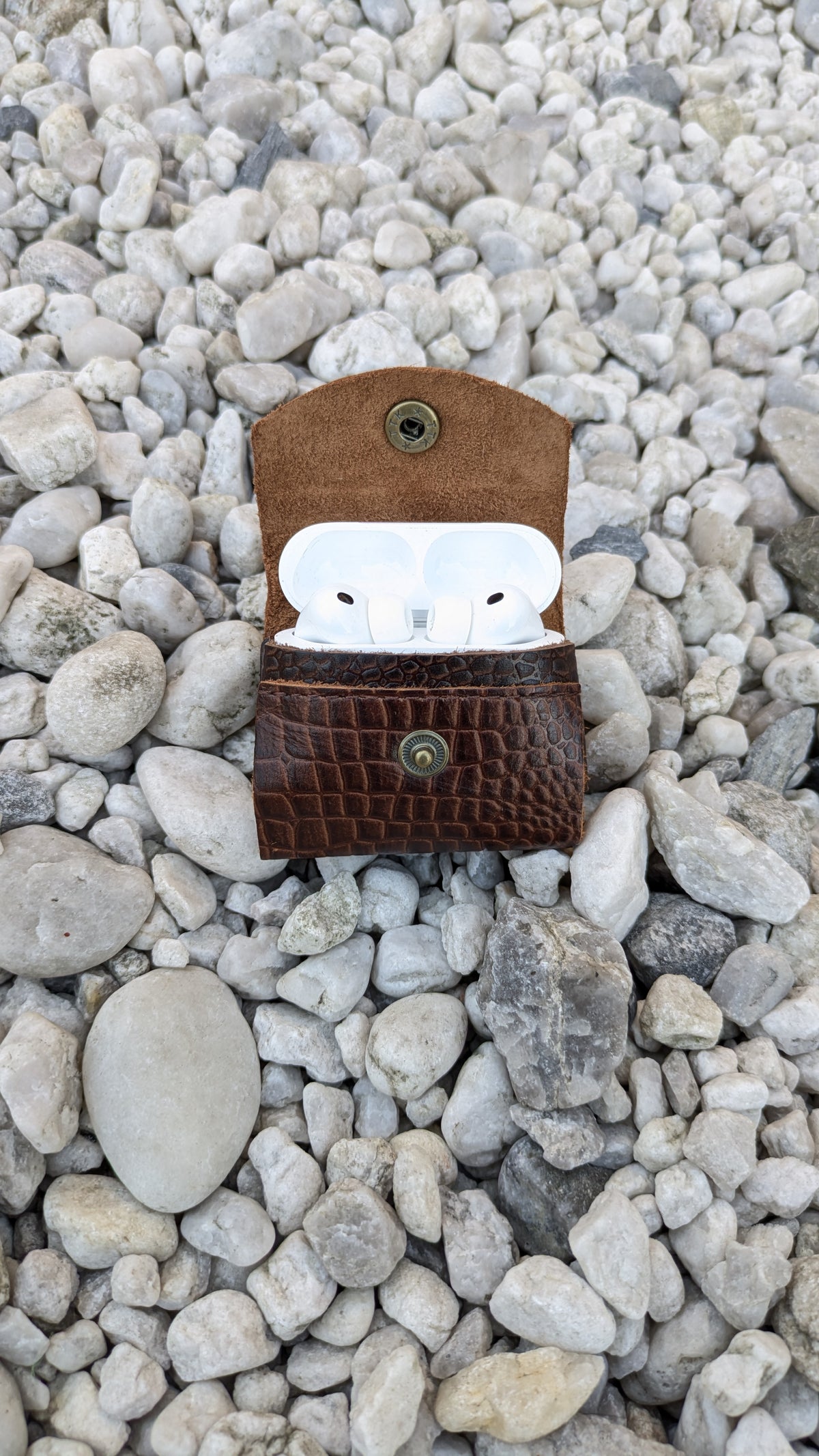 Genuine Leather AirPods Case Gen 3 & 4 | Croco Embossed Leather Cover