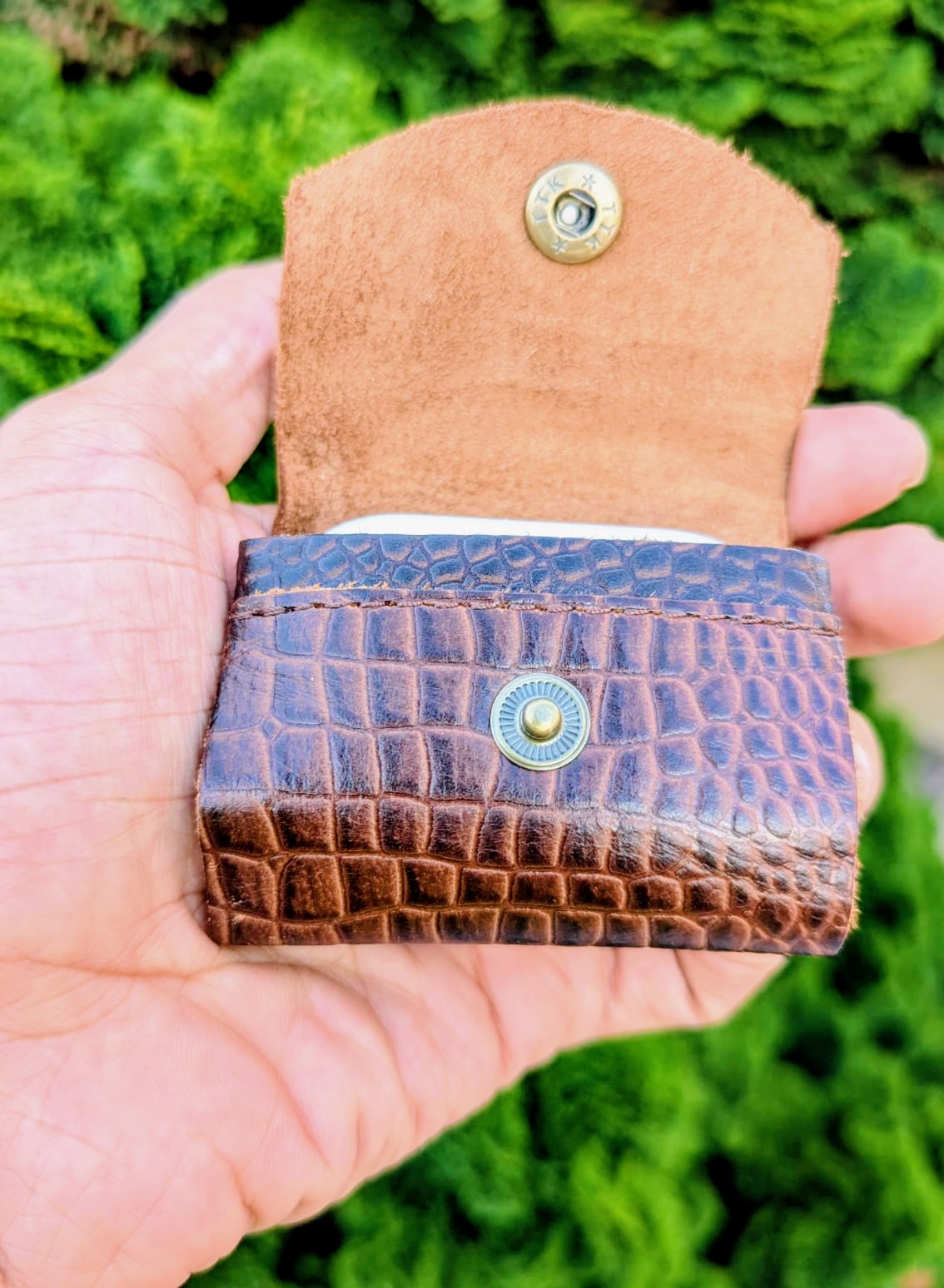 Genuine Leather AirPods Case Gen 3 & 4 | Croco Embossed Leather Cover