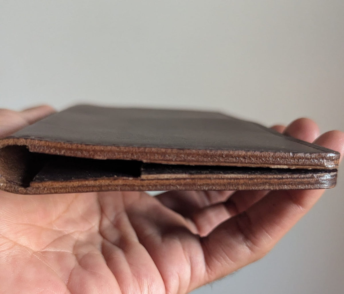 Handcrafted Genuine Leather – Vintage Brown Travel Wallet