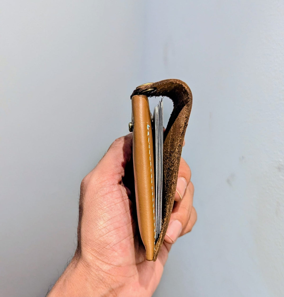 Handmade Tan Leather Wallet & Card Holder with Pull Tab | DOURO
